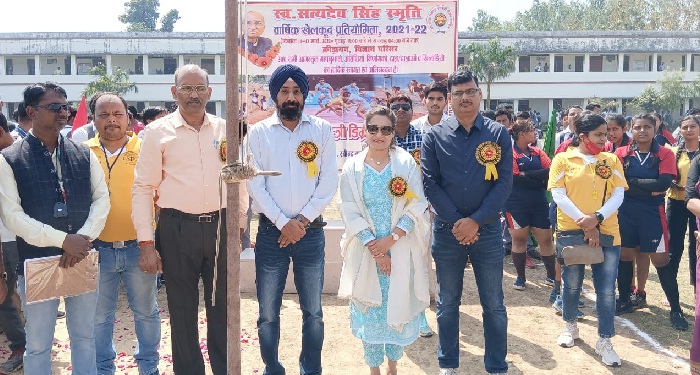 Gonda News : जब दौड़ प्रतियोगिता में मुख्य अतिथि भी हो गईं शामिल, मारी बाजी