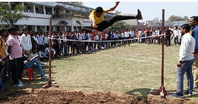 Gonda News : जब दौड़ प्रतियोगिता में मुख्य अतिथि भी हो गईं शामिल, मारी बाजी