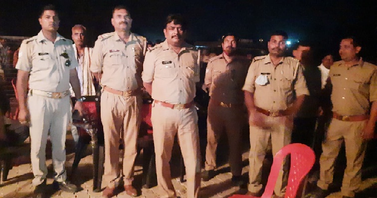 Gonda News : देवीपाटन के लिए प्रस्थान कर गया ‘भुजवा मेला’ 1 Gonda News : देवीपाटन के लिए प्रस्थान कर गया ‘भुजवा मेला’