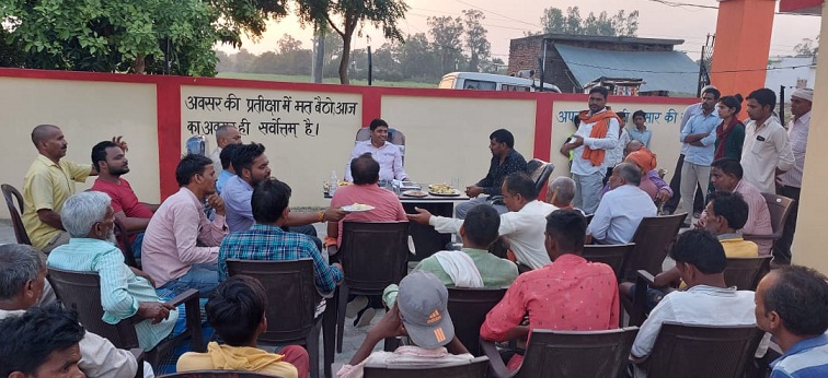 Gonda : तहसीलदार की पहल पर गोवंशों के लिए शुरू हुआ रोटी बैंक