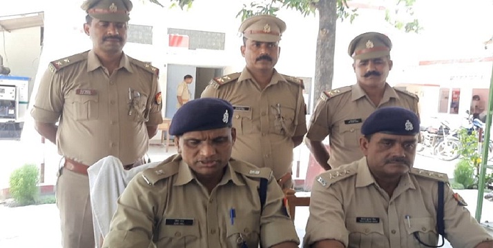 Gonda : चोरी की आठ मोटर साइकिलों के साथ चार चोर गिरफ्तार