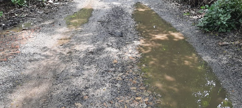 Gonda Capsule : छापे में सवा दो लाख का सिंगल यूज प्लास्टिक बरामद 8 Gonda Capsule : छापे में सवा दो लाख का सिंगल यूज प्लास्टिक बरामद