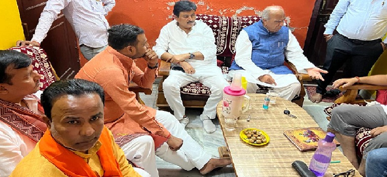 Gonda Capsule : घर में घुसकर मां और बेटी की पिटाई, मुकदमा दर्ज 2 Gonda Capsule : घर में घुसकर मां और बेटी की पिटाई, मुकदमा दर्ज