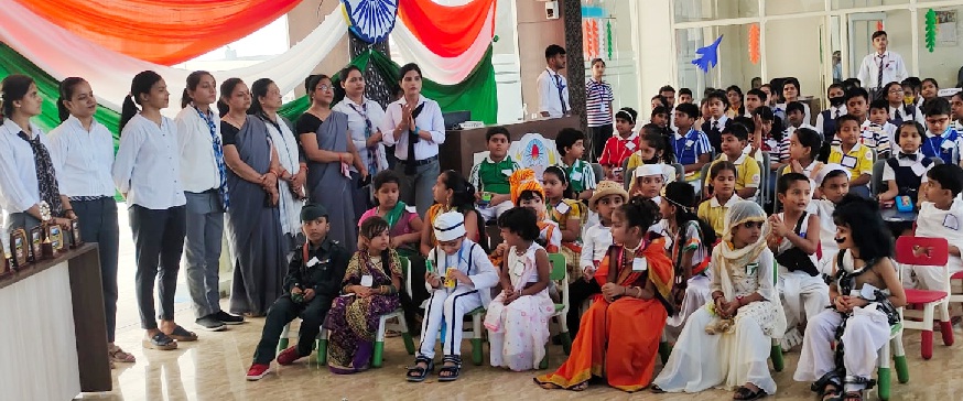 Gonda : अंतर विद्यालयी प्रतियोगिता के विजेता हुए सम्मानित 2 Gonda : अंतर विद्यालयी प्रतियोगिता के विजेता हुए सम्मानित