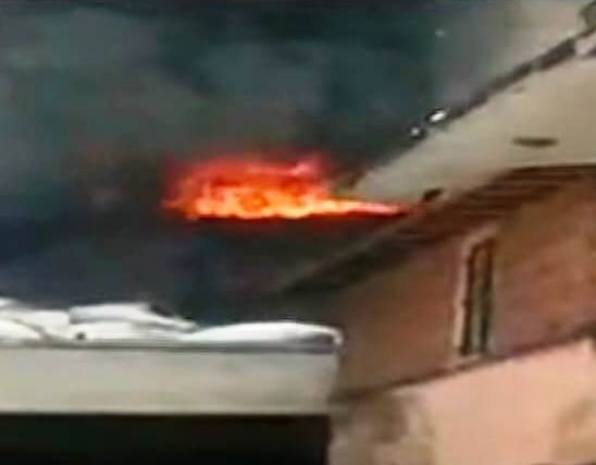 कानपुर के जूता कारखाने में लगी आग