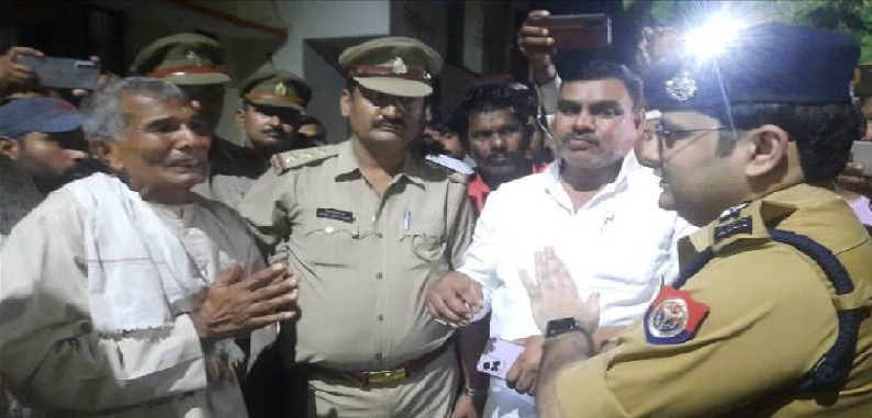 Gonda : नवाबगंज हिंसा में 24 नामजद व सैकड़ों अज्ञात के खिलाफ 4 FIR