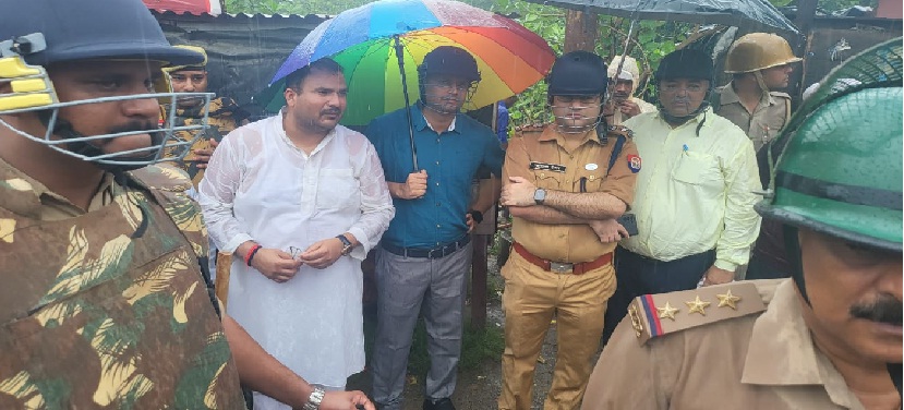 Gonda : उत्तेजित ग्रामीणों ने राजमार्ग पर किया प्रदर्शन-तोड़फोड़, मुकदमा दर्ज