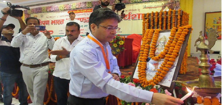 Gonda : मण्डलायुक्त की अध्यक्षता में कार्यशाला आयोजित