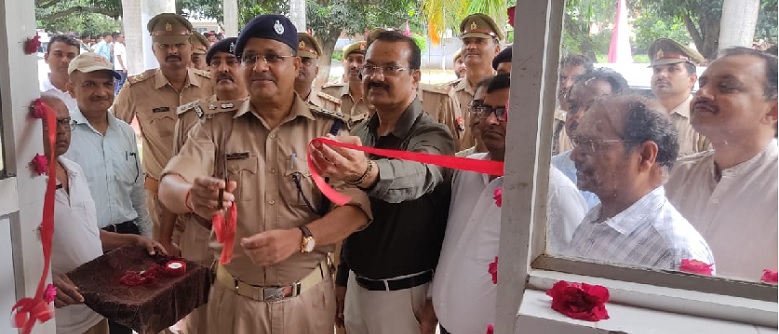 Gonda : लायंस क्लब ने PAC अस्पताल, वृद्धाश्रम में लगाया स्वास्थ्य शिविर