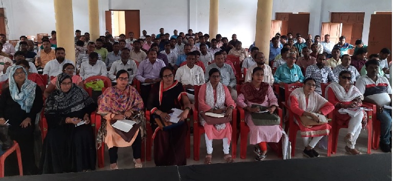 Gonda Capsule : DM आवास में फिर दिखा तेंदुआ, टीमें परेशान