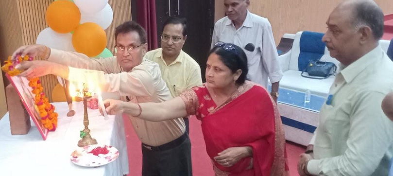 Gonda : धूमधाम से मनाई गई महर्षि बाल्मीकि की जयंती