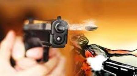 रिटायर्ड फौजी ने लाइसेंसी बंदूक से छात्र को गोली मारी, गिरफ्तार