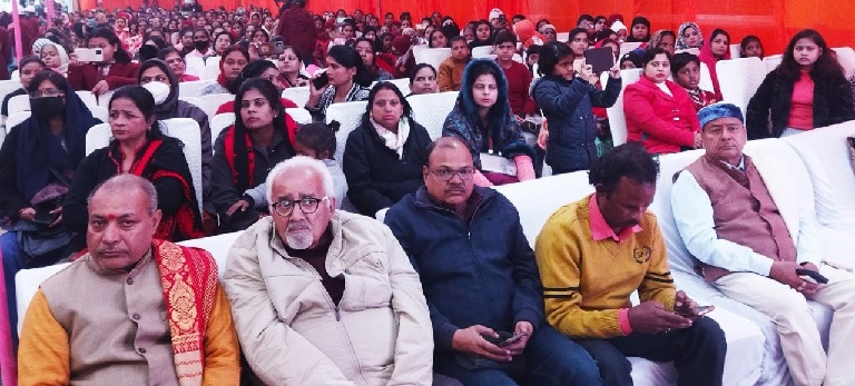 Gonda : रवि चिल्ड्रेंस एकेडमी में गोल्डन जुबली सेलिब्रेशन आयोजित