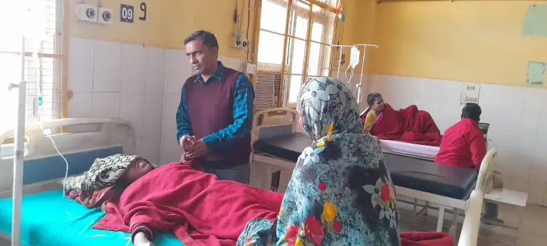 मथुरा: कुट्टू के आटे के पकौड़े खाकर आधा दर्जन लोग बीमार