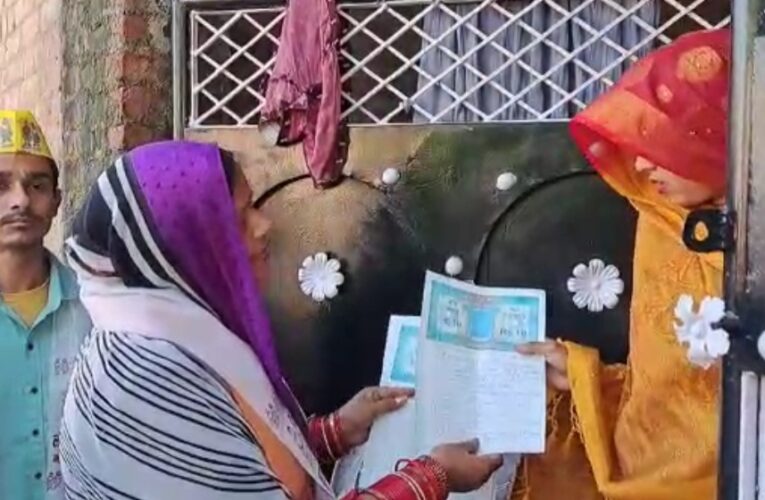  मूसानगर नगर पंचायत में निर्दलीय प्रत्याशी का अनोखा प्रचार