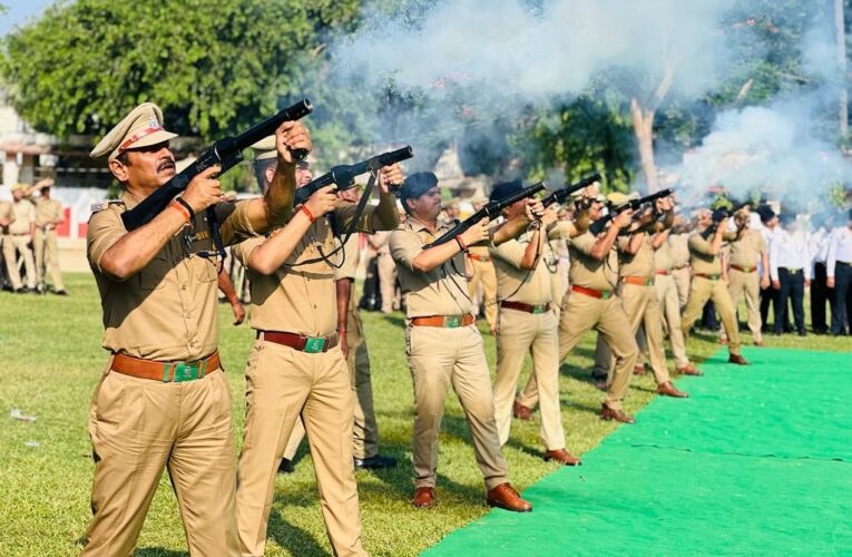 नगर निकाय चुनाव शांतिपूर्ण कराने को लेकर कमिश्नरेट पुलिस ने किया अभ्यास