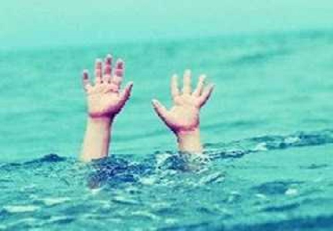 कानपुर की गंगा नदी में डूबकर एक ही परिवार के तीन बच्चों की मौत
