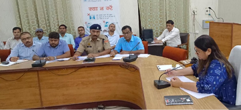 Gonda : अब विद्यालयों में डग्गामार वाहनों का संचलन होगा मुश्किल