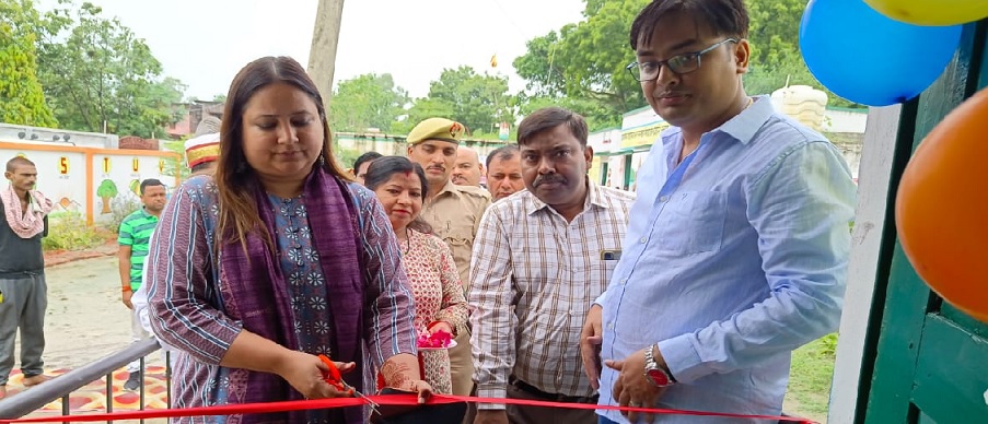 Gonda Capsule : DM की पहल से बदलेगी 15 स्कूलों की तस्वीर