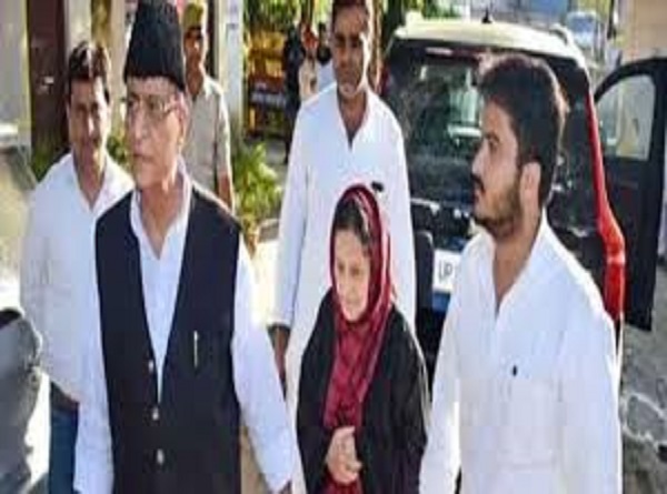 दो जन्म प्रमाण पत्र मामले में आजम खान, उनकी पत्नी और बेटे को सात-सात साल की सजा