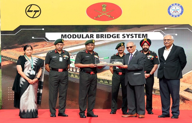 भारतीय सेना में शामिल हुआ 46 मीटर का मॉड्यूलर पुल, बढ़ेगी ब्रिजिंग क्षमता