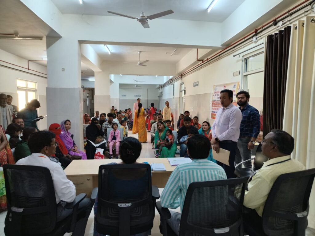 राष्ट्रीय बाल स्वास्थ्य कार्यक्रम (आरबीएसके) के अंतर्गत 0-5 वर्ष तक के मूक बधिर बच्चों - का शिविर लगाकर निःशुल्क परीक्षण गया ।