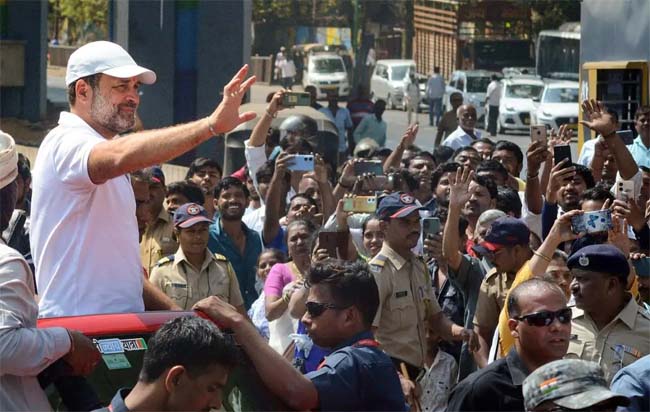 राहुल गांधी मुंबई में ‘न्याय संकल्प पदयात्रा’ में हुए शामिल