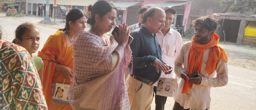 Gonda : जेठ की दुपहरी में सड़क नाप रहे प्रत्याशी