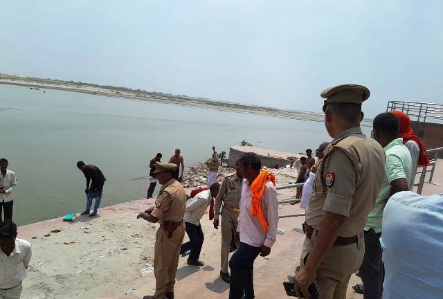 गंगा नदी में आठ युवकों की मौत पर कमिश्नरेट पुलिस ने चलाया जागरूकता अभियान