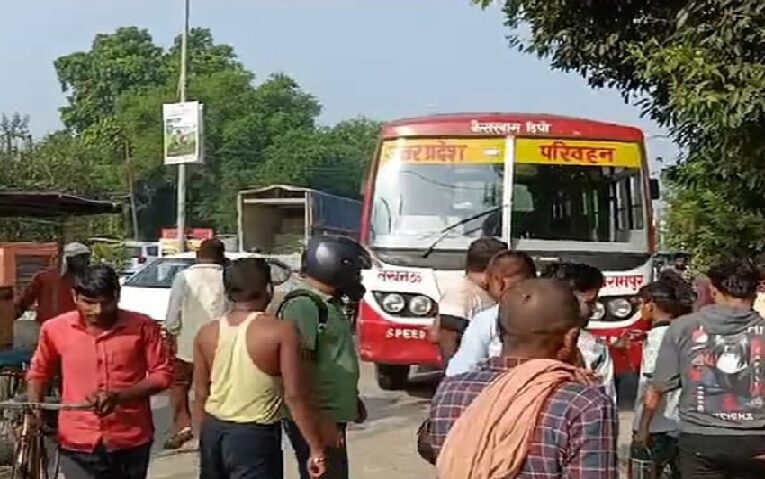 Gda : बस की टक्कर से PAC के जवान की मौत