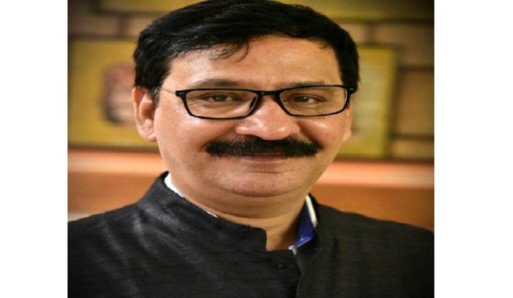 संपादक के विस्थापन