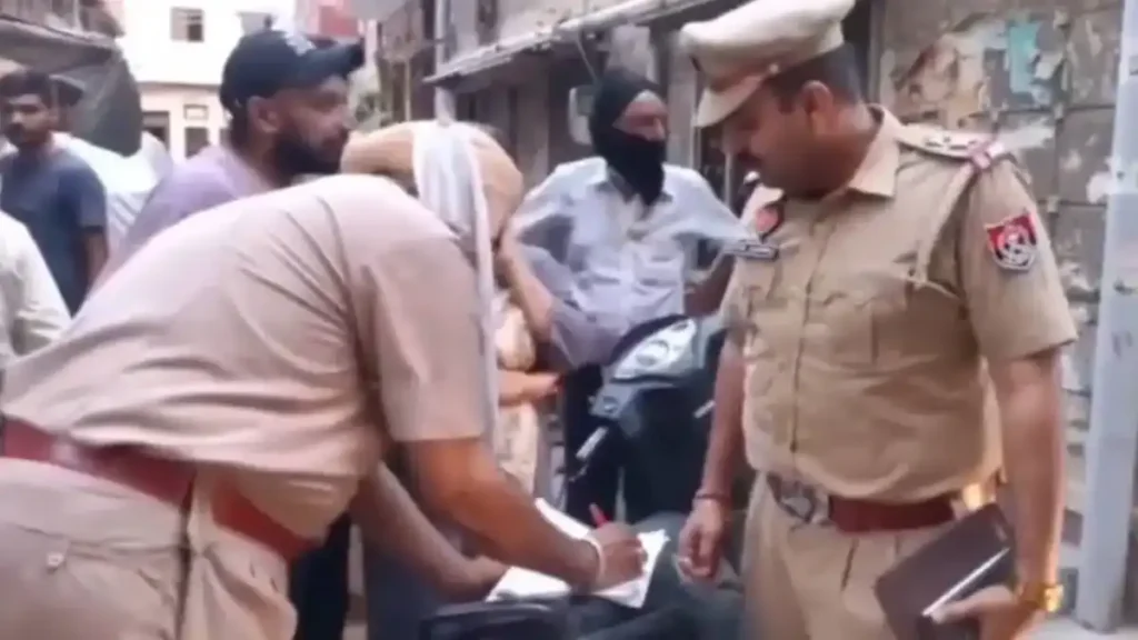 लुधियाना में लिव इन मर्डर केस की जांच करती पुलिस