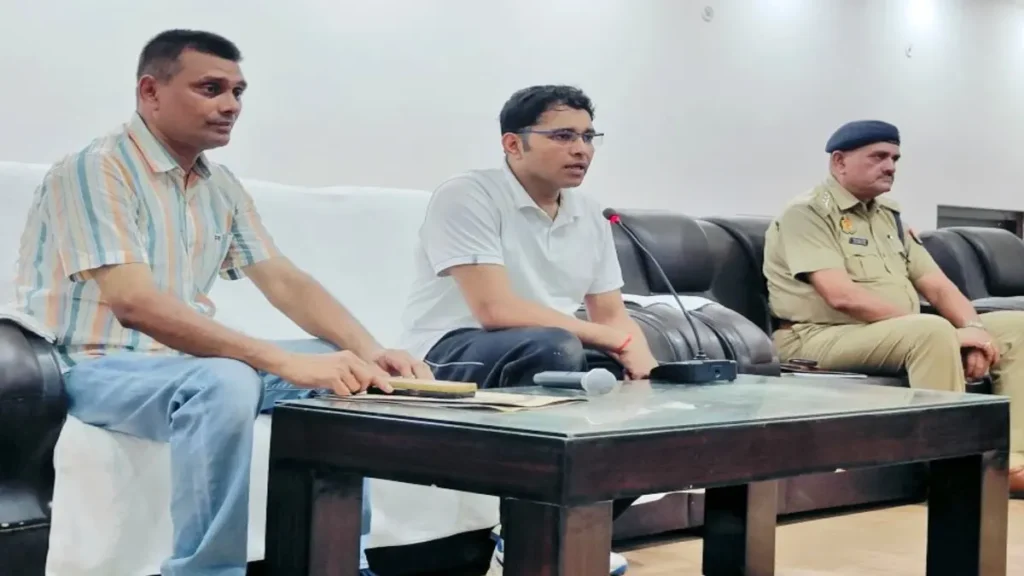 UP Police Recruitment: गोंडा के 384 अभ्यर्थी लखनऊ रवाना