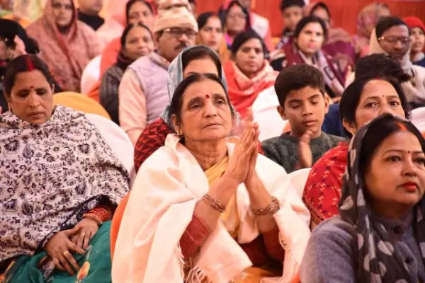 चित्रकूट पहुंचने पर भरत के पैरों में 'झलक' रहे थे 'झलके'!