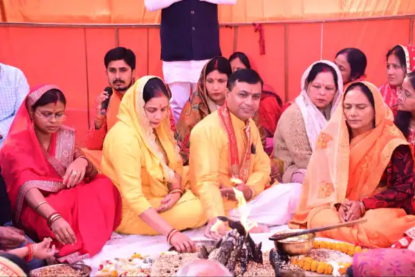 भक्ति की खोज में आती हैं चार प्रमुख बाधाएं : रमेश भाई शुक्ल 6 भक्ति की खोज में आती हैं चार प्रमुख बाधाएं : रमेश भाई शुक्ल